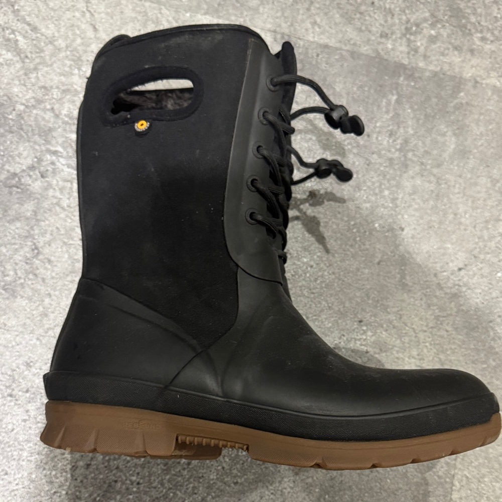 Women's 11 Bogs Black Boots with Brown Soles